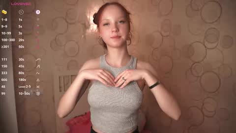 Snapshot of maisiemiller chatting on November 2025 01:21:02 PM Maisie online show from November 2025 01:21:02 PM