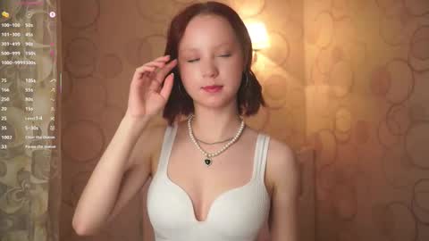 Snapshot of maisiemiller chatting on November 2025 03:44:01 PM Maisie online show from November 2025 03:44:01 PM