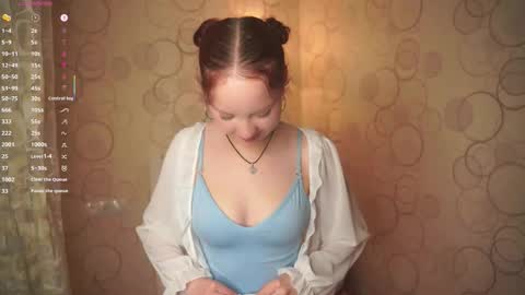 Snapshot of maisiemiller chatting on November 2025 03:01:02 PM Maisie online show from November 2025 03:01:02 PM