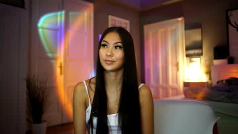 Mai online show from October 2025 02:24:02 PM