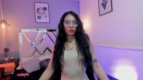 Snapshot of maite_black chatting on November 2025 03:01:02 AM Camila online show from November 2025 03:01:02 AM