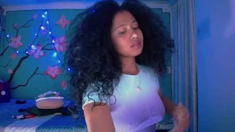 Maite online show from February 2025 11:43:01 PM