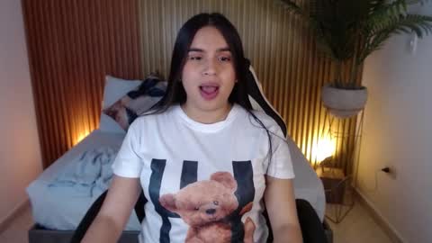 maite saens online show from January 2025 02:19:01 AM