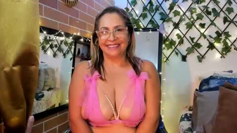 maja_hills online show from March 2025 11:54:01 PM