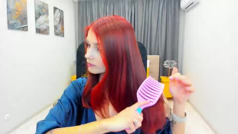 Chloe online show from February 2025 09:43:01 AM