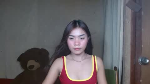 Snapshot of makeme_wettt chatting on February 2025 04:22:01 AM makeme_wettt online show from February 2025 04:22:01 AM