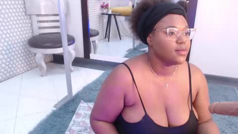 makena online show from February 2025 03:04:01 AM
