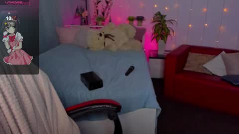 Makima online show from December 2024 07:32:02 PM