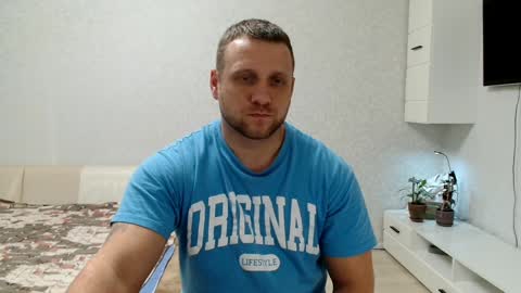 malchyshka online show from February 2025 12:35:02 PM