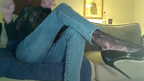 Sissy in stockings online show from January 2025 05:41:01 PM