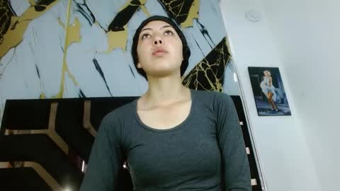 malejacs01 online show from September 2025 12:21:02 PM