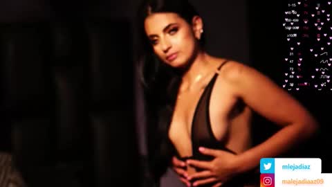 Snapshot of malejadiaz_ chatting on October 2025 12:06:02 PM Maleja Diaz online show from October 2025 12:06:02 PM