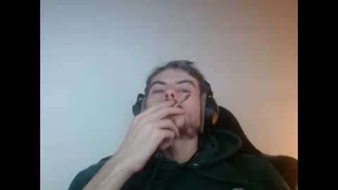 malenpc online show from November 2025 07:15:02 PM