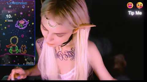 Mischelle online show from October 2025 01:00:02 AM