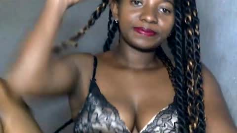 malinah01 online show from December 2024 07:58:02 AM
