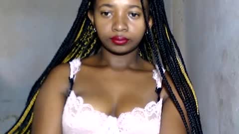 malinah01 online show from January 2025 05:27:01 AM