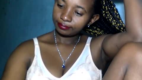 malinah01 online show from January 2025 04:01:02 PM