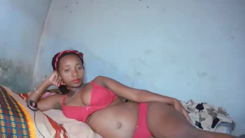 malinah01 online show from September 2025 09:32:02 AM