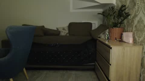 Snapshot of mallinia chatting on November 2025 09:16:02 PM mallinia online show from November 2025 09:16:02 PM