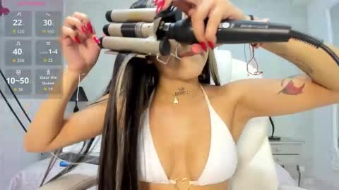 maluryblaze online show from October 2025 08:48:01 PM