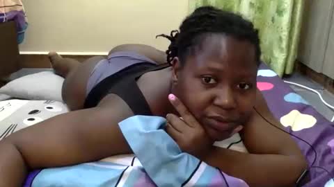 Snapshot of mamasita2023 chatting on October 2025 02:23:02 PM mamasita2023 online show from October 2025 02:23:02 PM