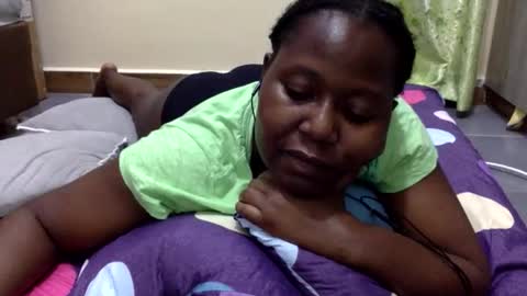 Snapshot of mamasita2023 chatting on October 2025 07:34:02 PM mamasita2023 online show from October 2025 07:34:02 PM