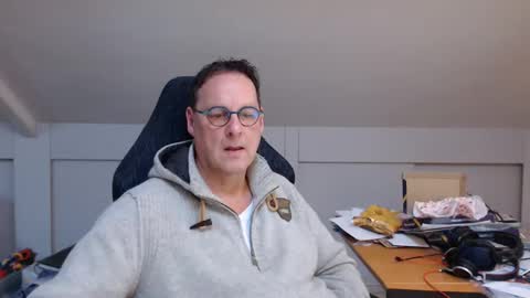 man2havefun online show from December 2024 01:08:02 PM