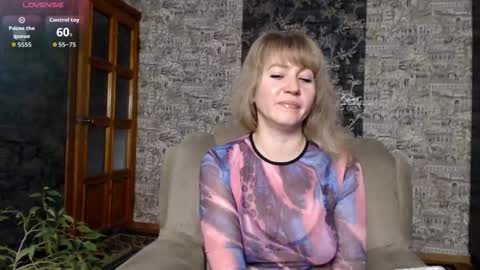 Snapshot of mandy_foxxx chatting on October 2025 11:24:01 AM Mandy online show from October 2025 11:24:01 AM