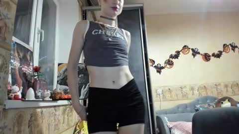 Mandy online show from November 2025 04:31:02 PM