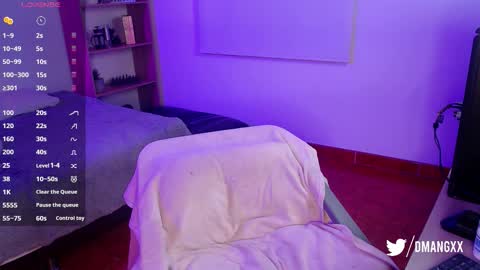 Snapshot of mangxx chatting on October 2025 10:54:02 PM Danny online show from October 2025 10:54:02 PM