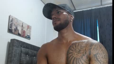 Manolo online show from January 2025 10:10:01 PM