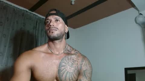 Manolo online show from October 2025 01:48:02 PM