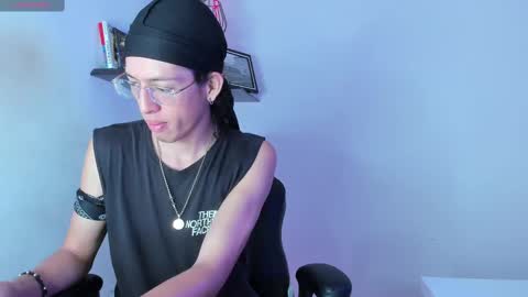 Manuel online show from October 2025 04:07:02 PM