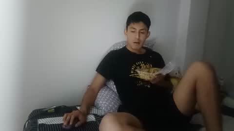 Snapshot of manucurve chatting on October 2025 02:06:01 AM manucurve online show from October 2025 02:06:01 AM