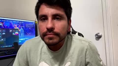 manue957825 online show from October 2025 06:25:01 AM