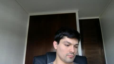 manuelgasdcon online show from November 2025 07:37:01 PM