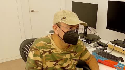 Snapshot of manup1977 chatting on November 2025 02:10:01 AM manup1977 online show from November 2025 02:10:01 AM