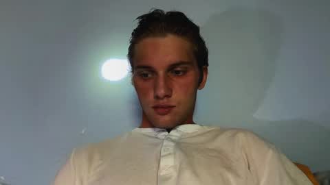 Snapshot of manxoliday chatting on November 2025 07:18:02 PM manxoliday online show from November 2025 07:18:02 PM