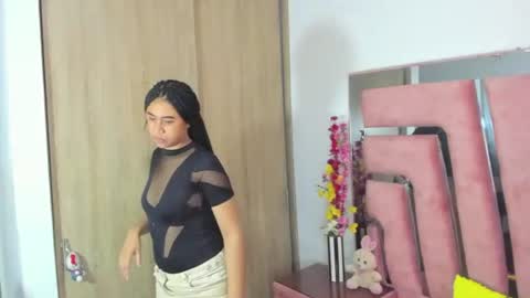 Snapshot of marakarly chatting on November 2025 06:14:01 PM Marakarly online show from November 2025 06:14:01 PM