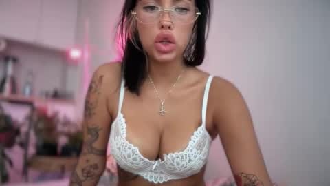 Snapshot of marakuia054 chatting on October 2025 07:21:01 AM Marakuia online show from October 2025 07:21:01 AM