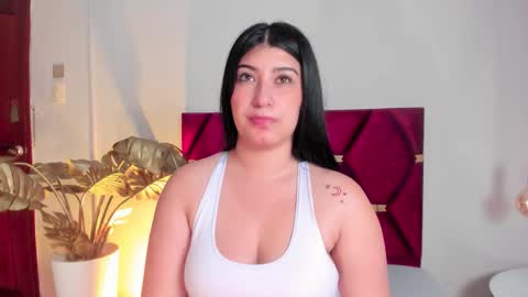 MaraRosenthal online show from September 2025 12:28:01 PM