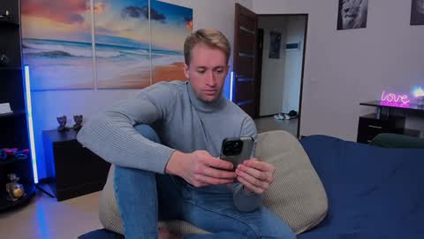 Snapshot of marc105100 chatting on January 2025 09:35:02 AM alex marvelxx online show from January 2025 09:35:02 AM