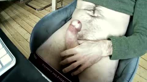 Snapshot of marcinshoes chatting on December 2024 02:50:02 PM Marcinshoes online show from December 2024 02:50:02 PM