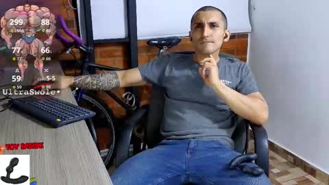 Snapshot of marckmuscle chatting on November 2025 03:30:02 AM Marck Independent model online show from November 2025 03:30:02 AM