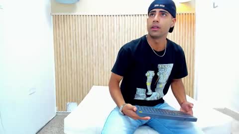 MARCO online show from November 2025 03:11:01 PM