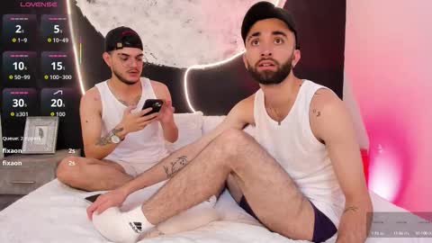 Snapshot of marcoandmathew chatting on September 2025 01:22:02 PM Marco Mathew online show from September 2025 01:22:02 PM