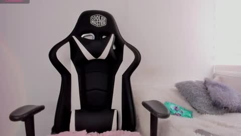 Snapshot of mardybum_ chatting on November 2025 04:40:01 PM Maria online show from November 2025 04:40:01 PM