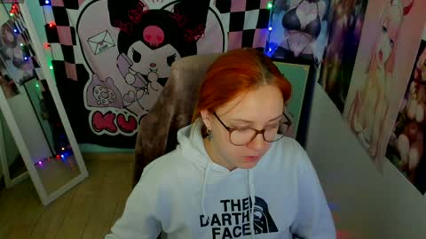 Snapshot of margaret_red chatting on December 2024 08:29:01 PM Margaret online show from December 2024 08:29:01 PM