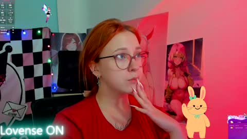 Snapshot of margaret_red chatting on December 2024 02:42:01 AM Margaret online show from December 2024 02:42:01 AM