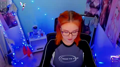 Snapshot of margaret_red chatting on December 2024 10:54:02 PM Margaret online show from December 2024 10:54:02 PM